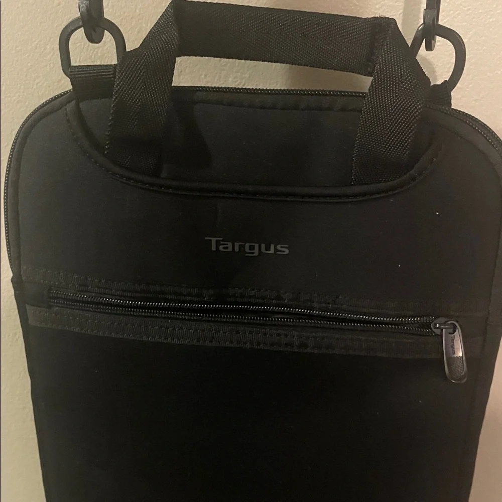 Targus Black Laptop Bag for Men